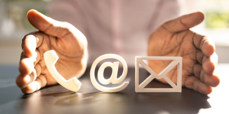 Liên hệ để giải quyết các vấn đề tài khoản
